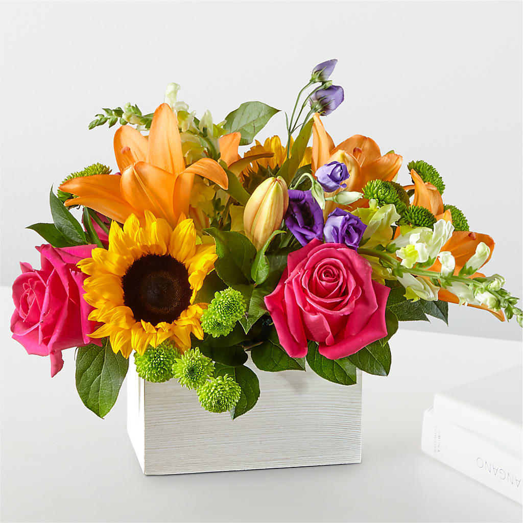 Best Day Box Bouquet – Landers Flowers, Savannah MO