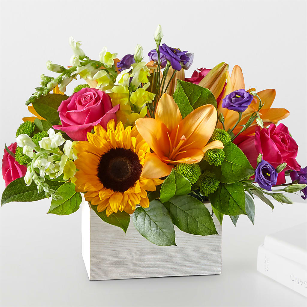 Best Day Box Bouquet – Landers Flowers, Savannah MO