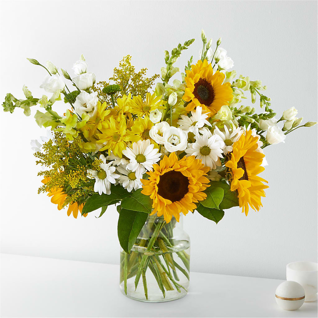 Hello Sunshine Bouquet – Landers Flowers, Savannah MO