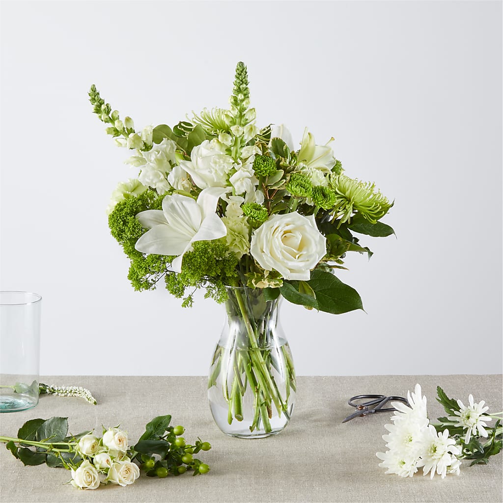 Irish Garden - A Florist Original – Landers Flowers, Savannah MO
