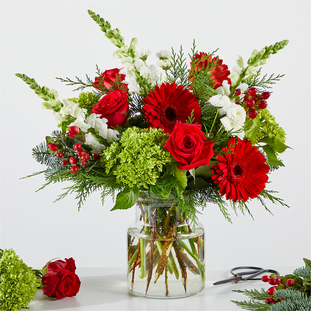 Merry Moment Bouquet – A Florist Original – Landers Flowers, Savannah MO