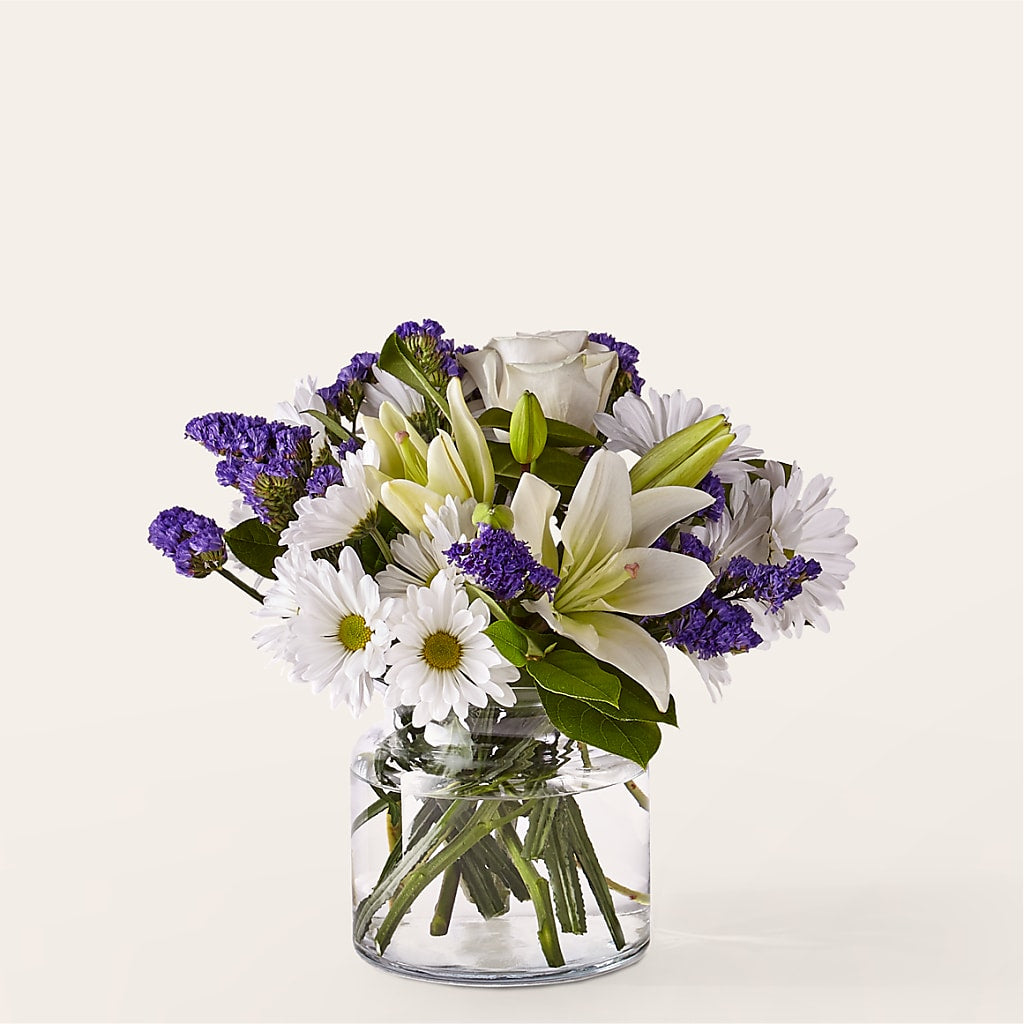 Beyond Blue Bouquet – Landers Flowers, Savannah MO