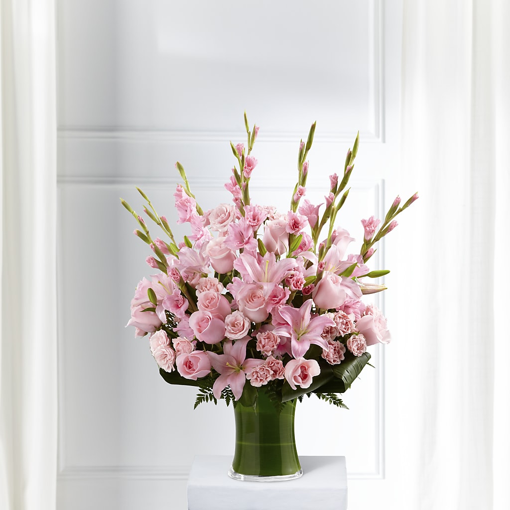 Lovely Tribute Bouquet – Landers Flowers, Savannah MO