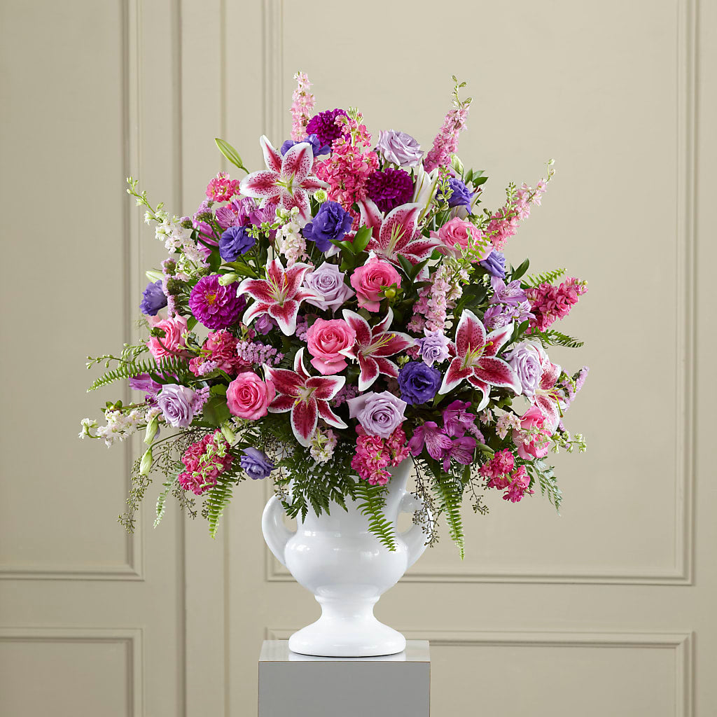 Peaceful Tribute Arrangement – Landers Flowers, Savannah MO