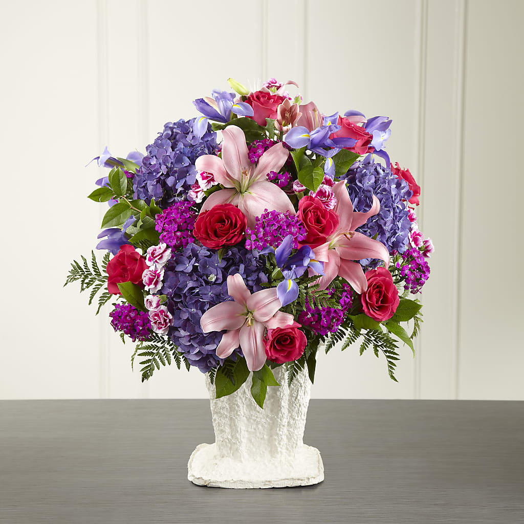 We Fondly Remember Arrangement – Landers Flowers, Savannah MO