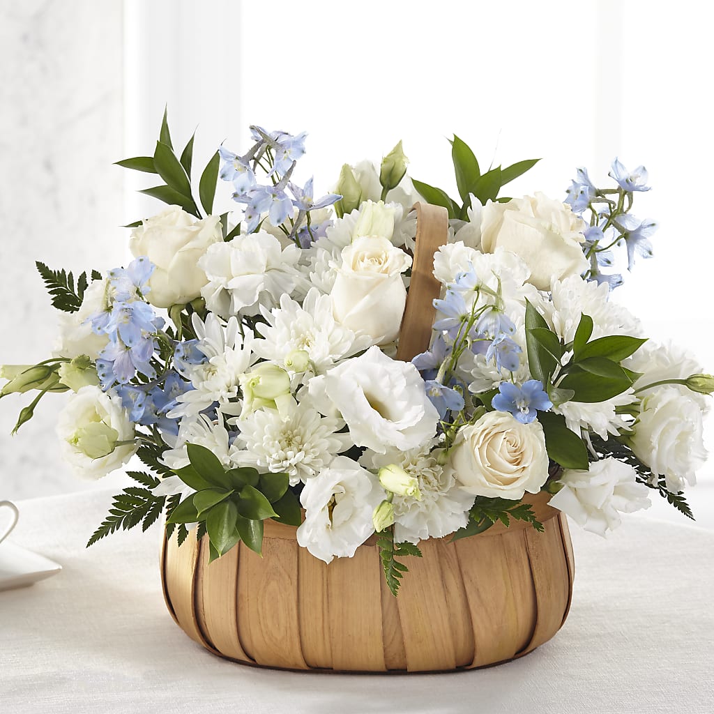 Sincerely Heartfelt Basket – Landers Flowers, Savannah MO