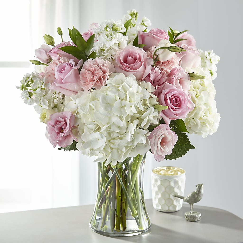 Guiding Grace Bouquet – Landers Flowers, Savannah MO