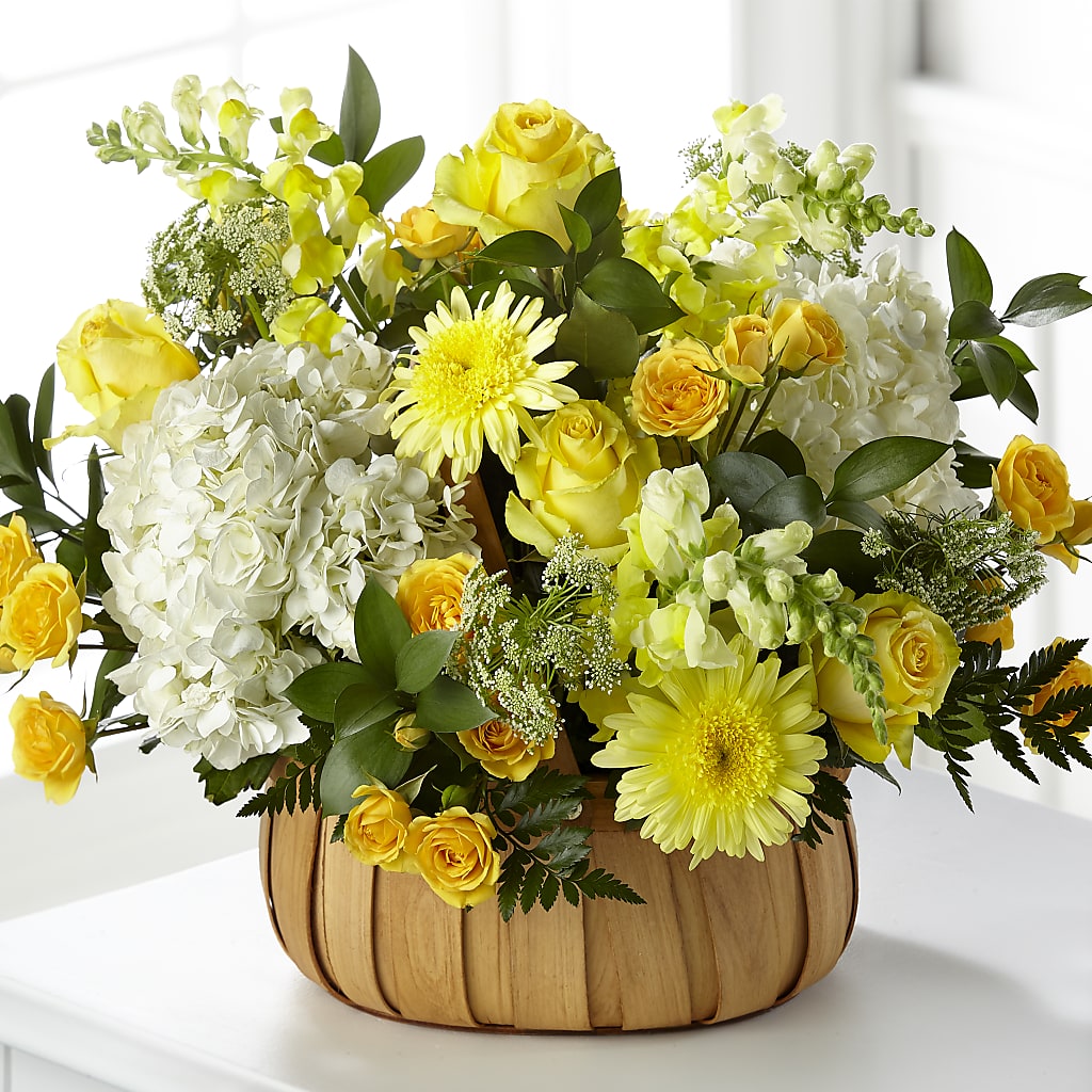 Rustic Remembrance Basket – Landers Flowers, Savannah MO