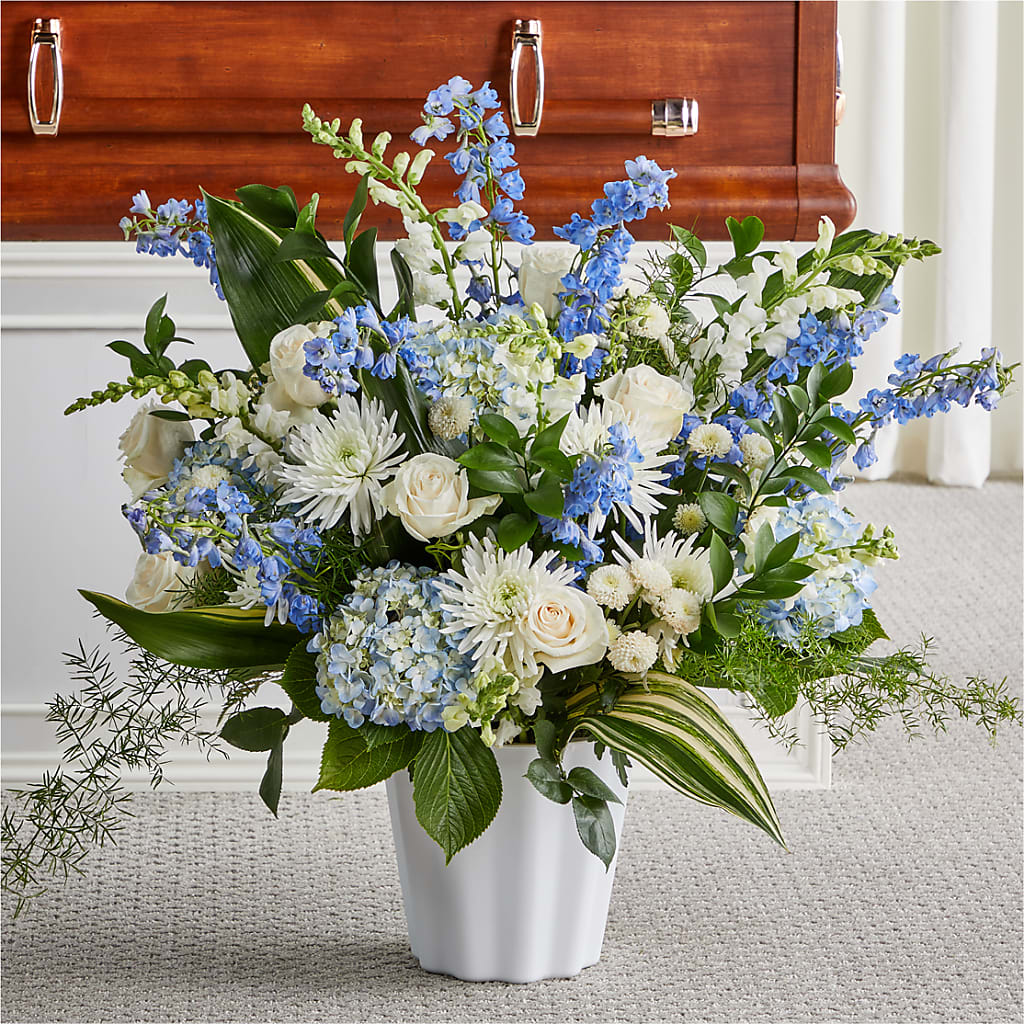 Everlasting Memories Floor Basket – Landers Flowers, Savannah MO