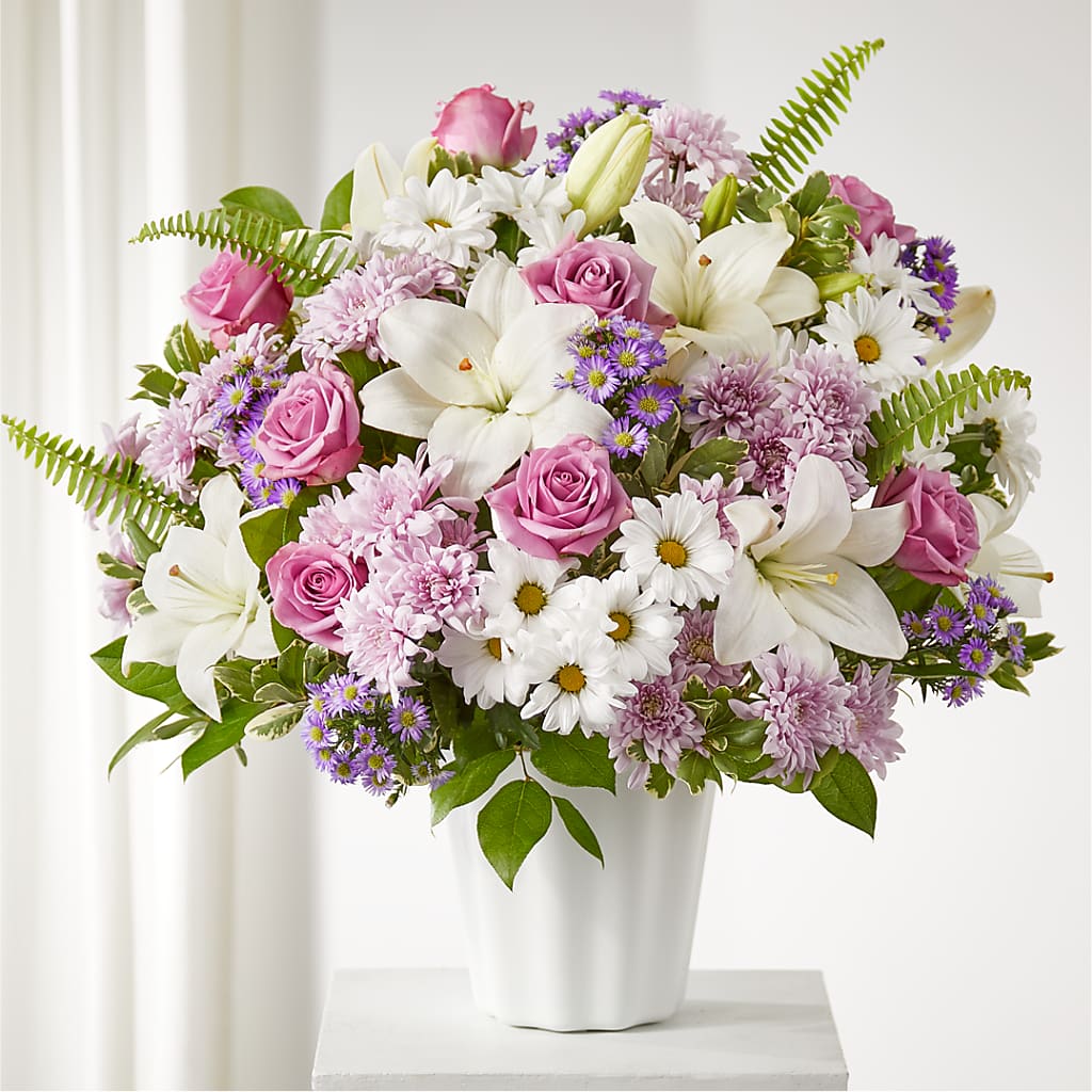 Warmest Thoughts Tabletop Basket – Landers Flowers, Savannah MO