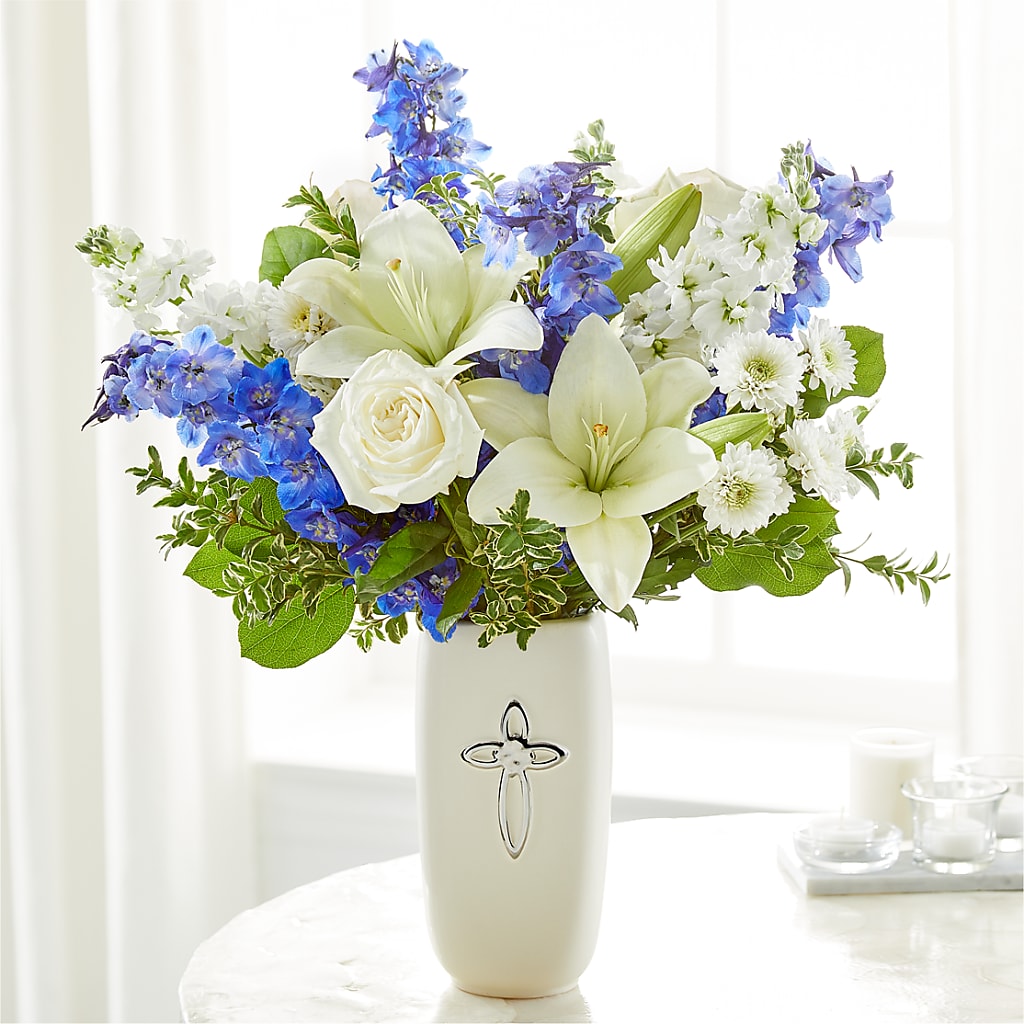 Heavenly Blossoms Bouquet – Landers Flowers, Savannah MO