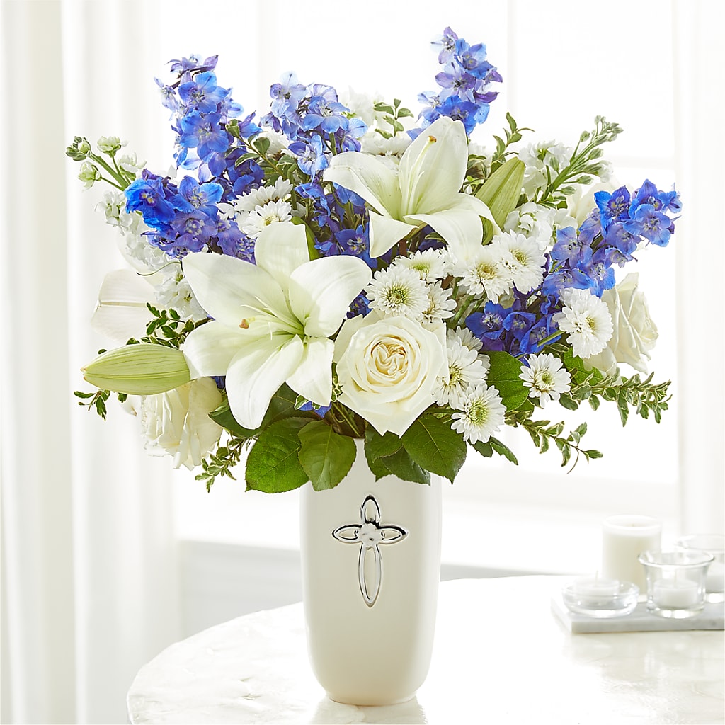 Heavenly Blossoms Bouquet – Landers Flowers, Savannah MO