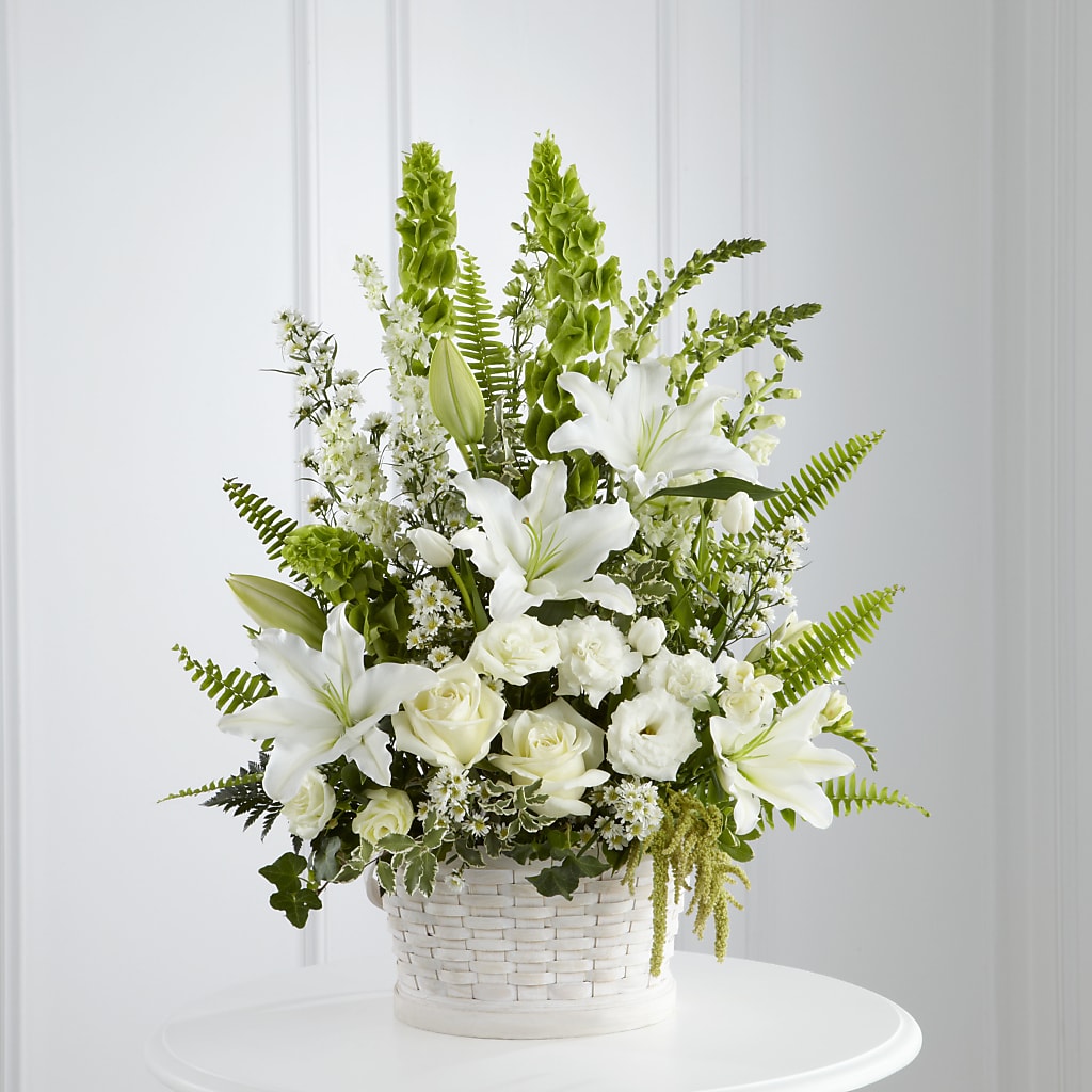 In Our Thoughts Arrangement – Landers Flowers, Savannah MO