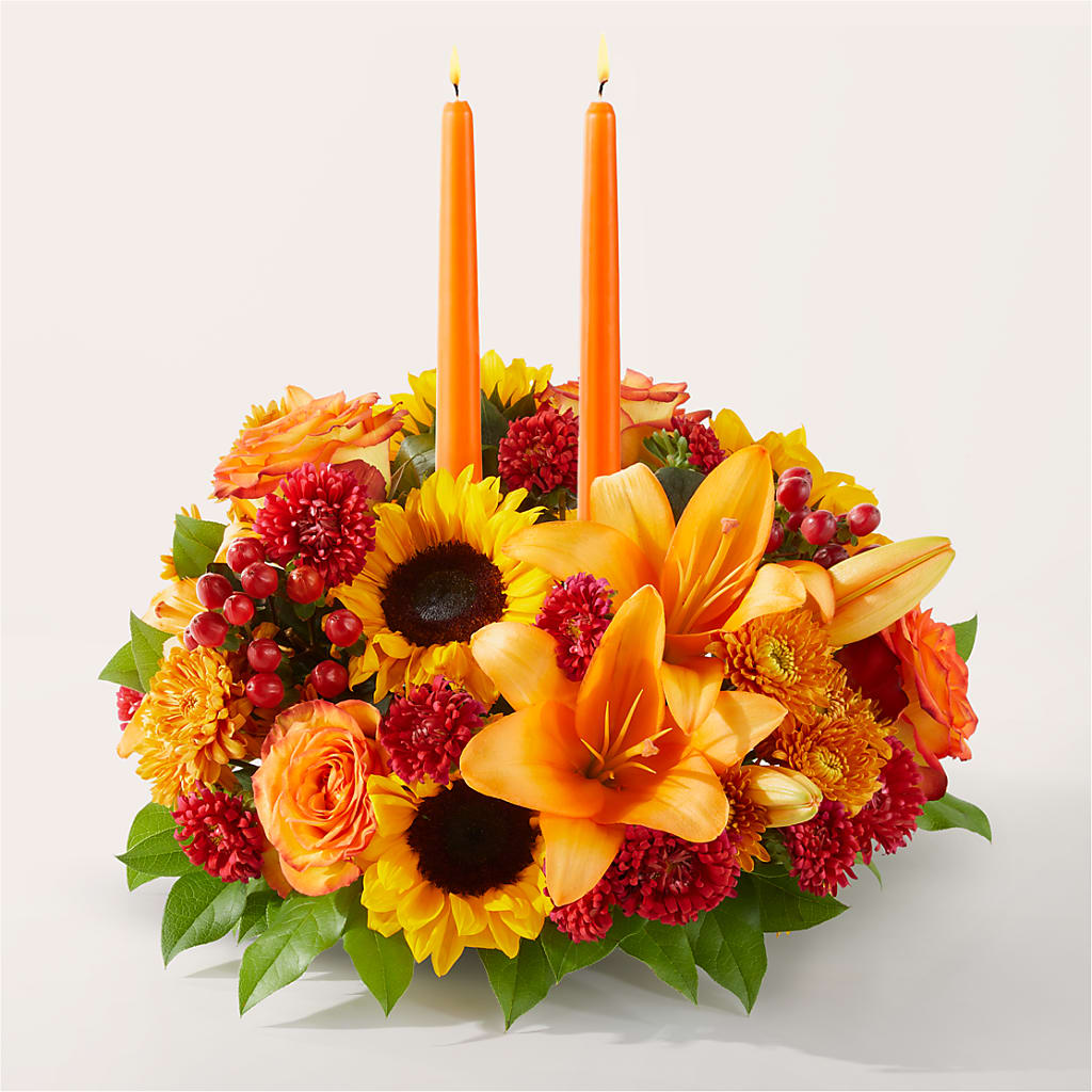 Grateful Centerpiece – Landers Flowers, Savannah MO