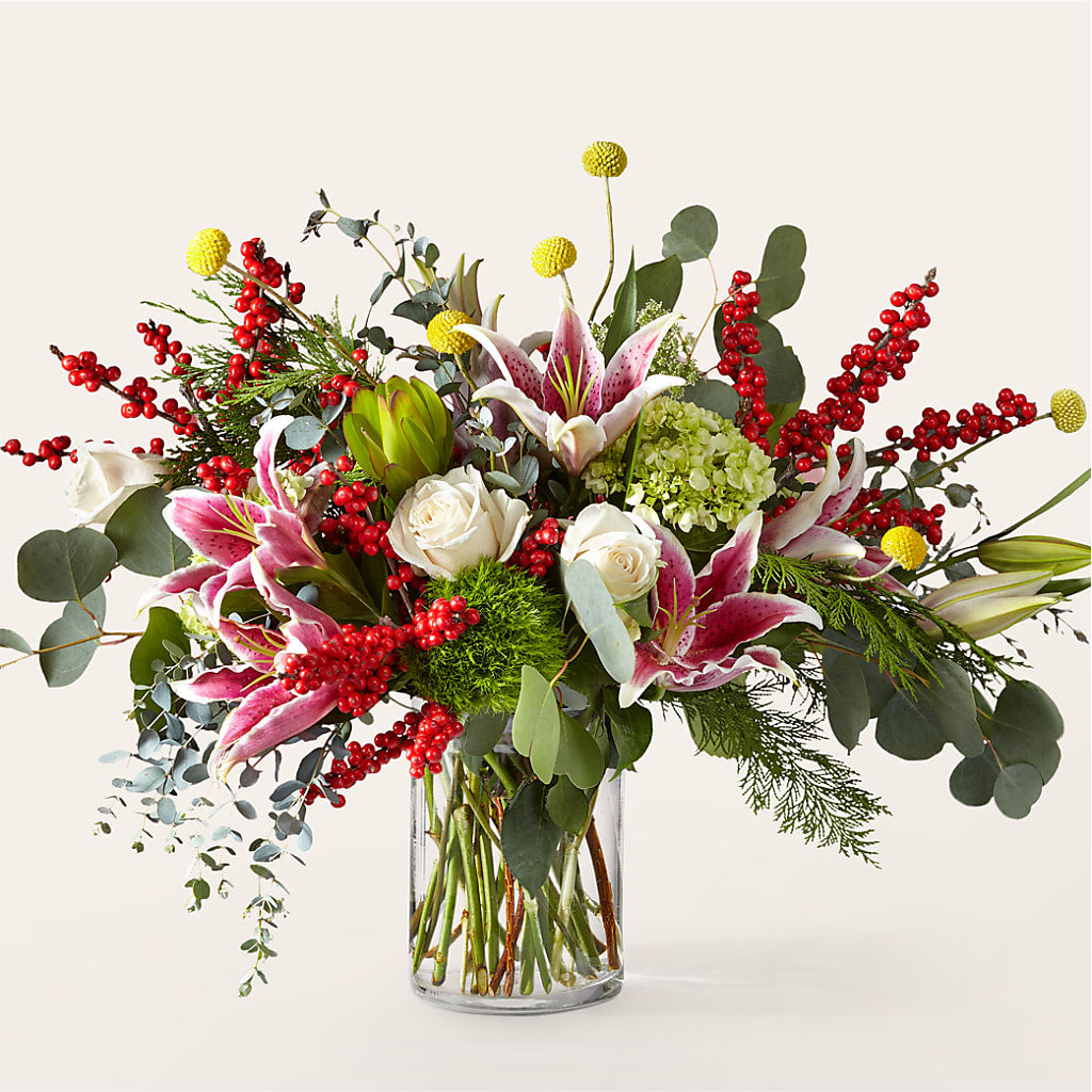 Berry & Bright Bouquet – Landers Flowers, Savannah MO
