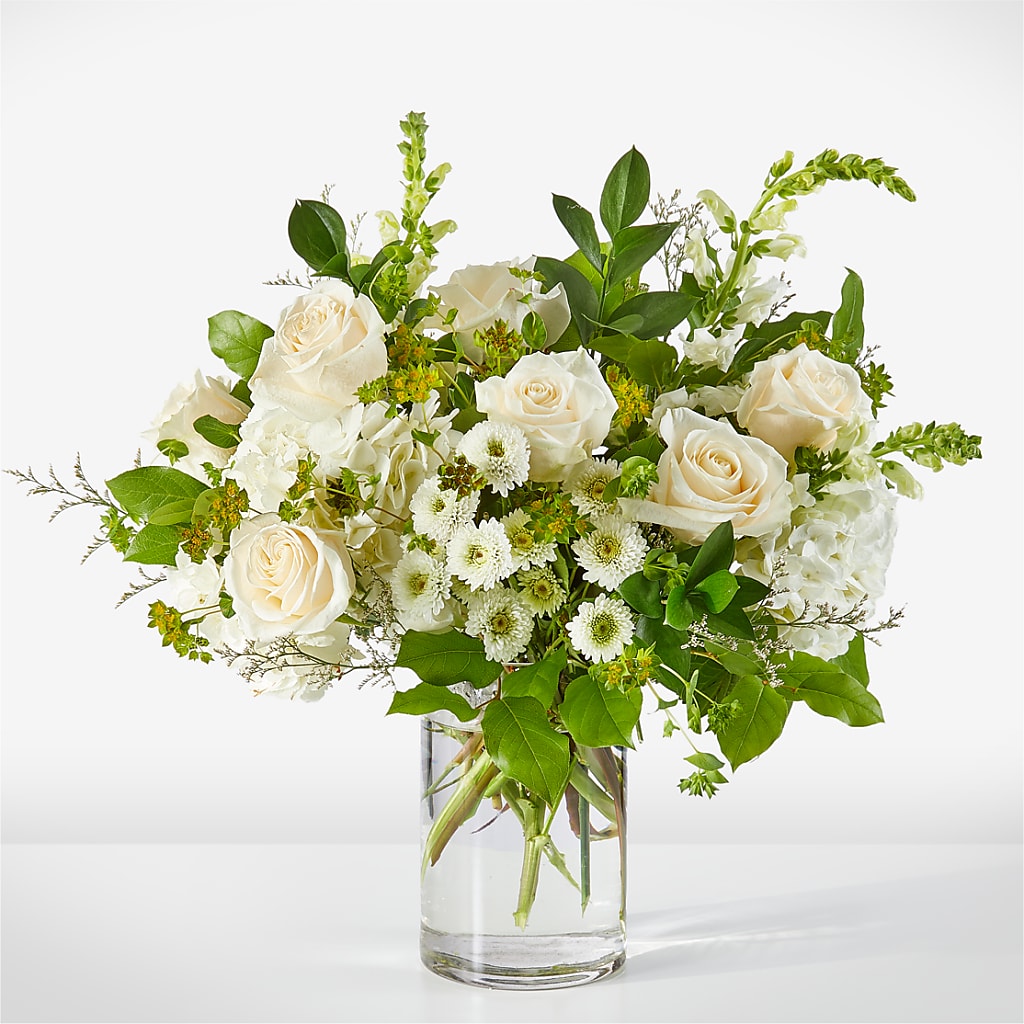 Hint of Vanilla Bouquet – Landers Flowers, Savannah MO