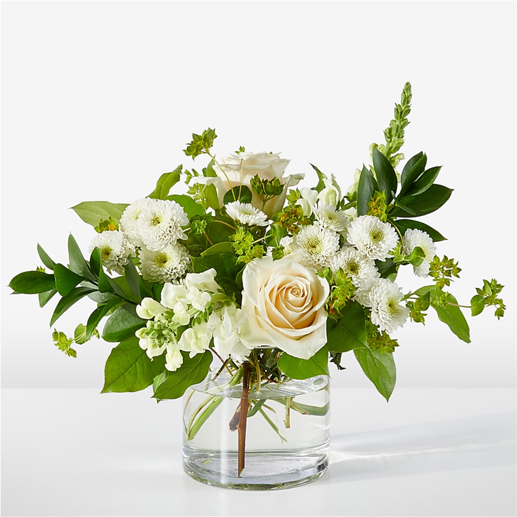 Hint of Vanilla Bouquet – Landers Flowers, Savannah MO