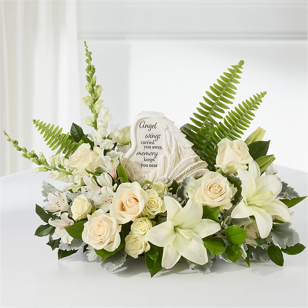 Holding You Close Arrangement –  Landers Flowers, Savannah MO