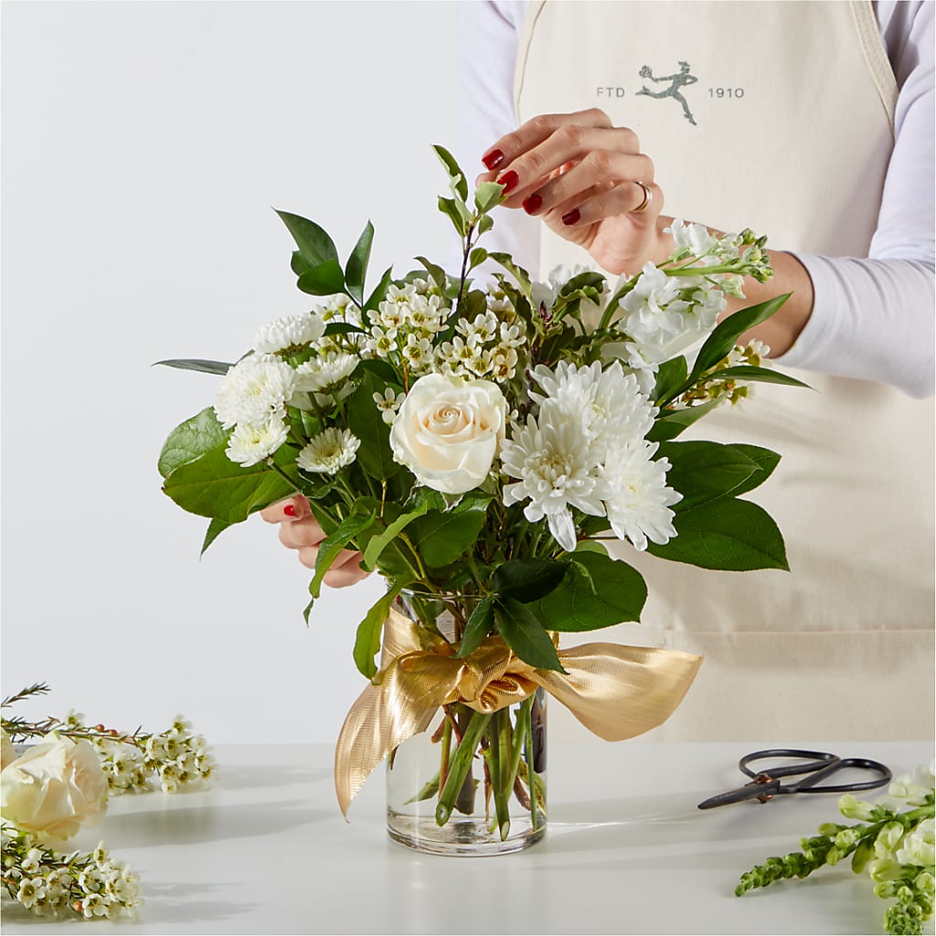 New Beginnings – A Florist Original –  Landers Flowers, Savannah MO