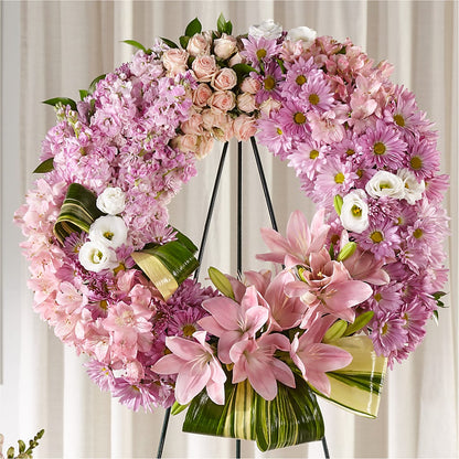 Gift of Warmth Wreath –  Landers Flowers, Savannah MO