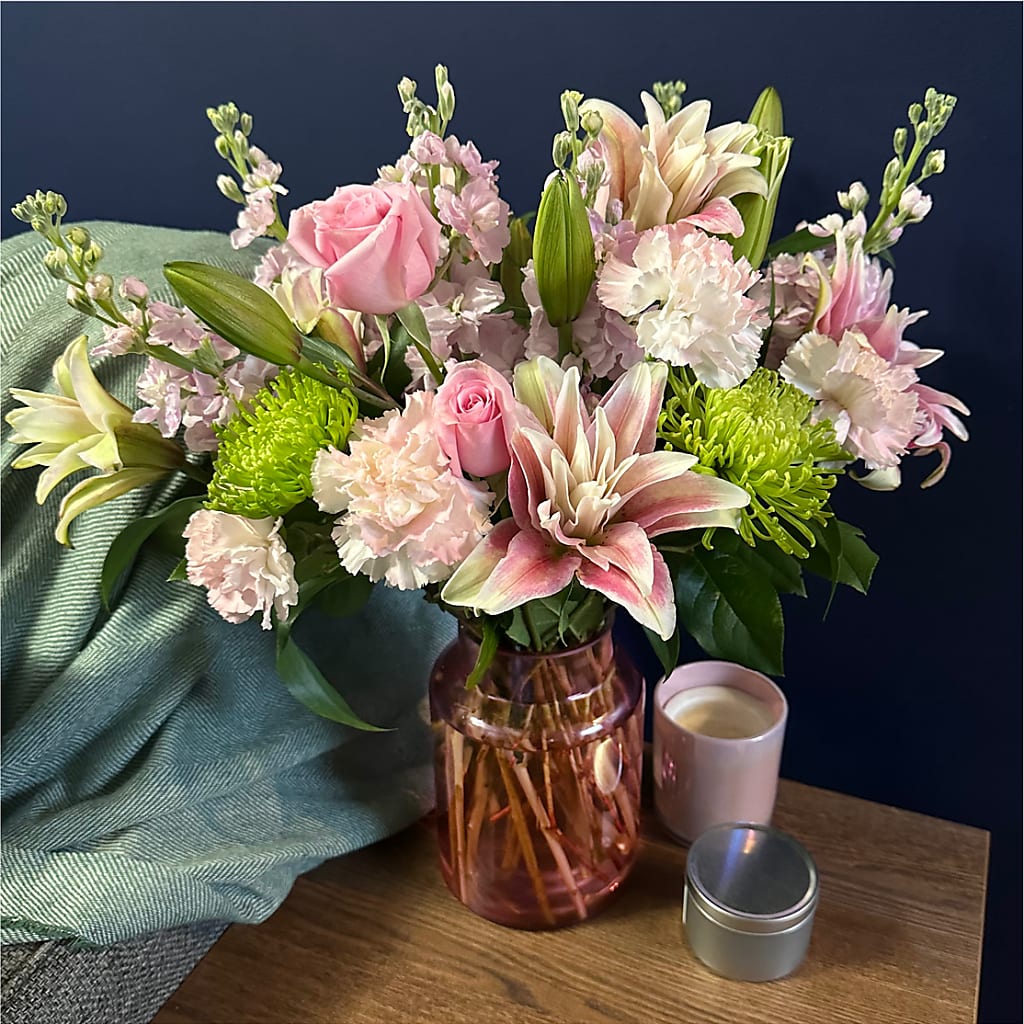 Pretty in Pink Bouquet –  Landers Flowers, Savannah MO