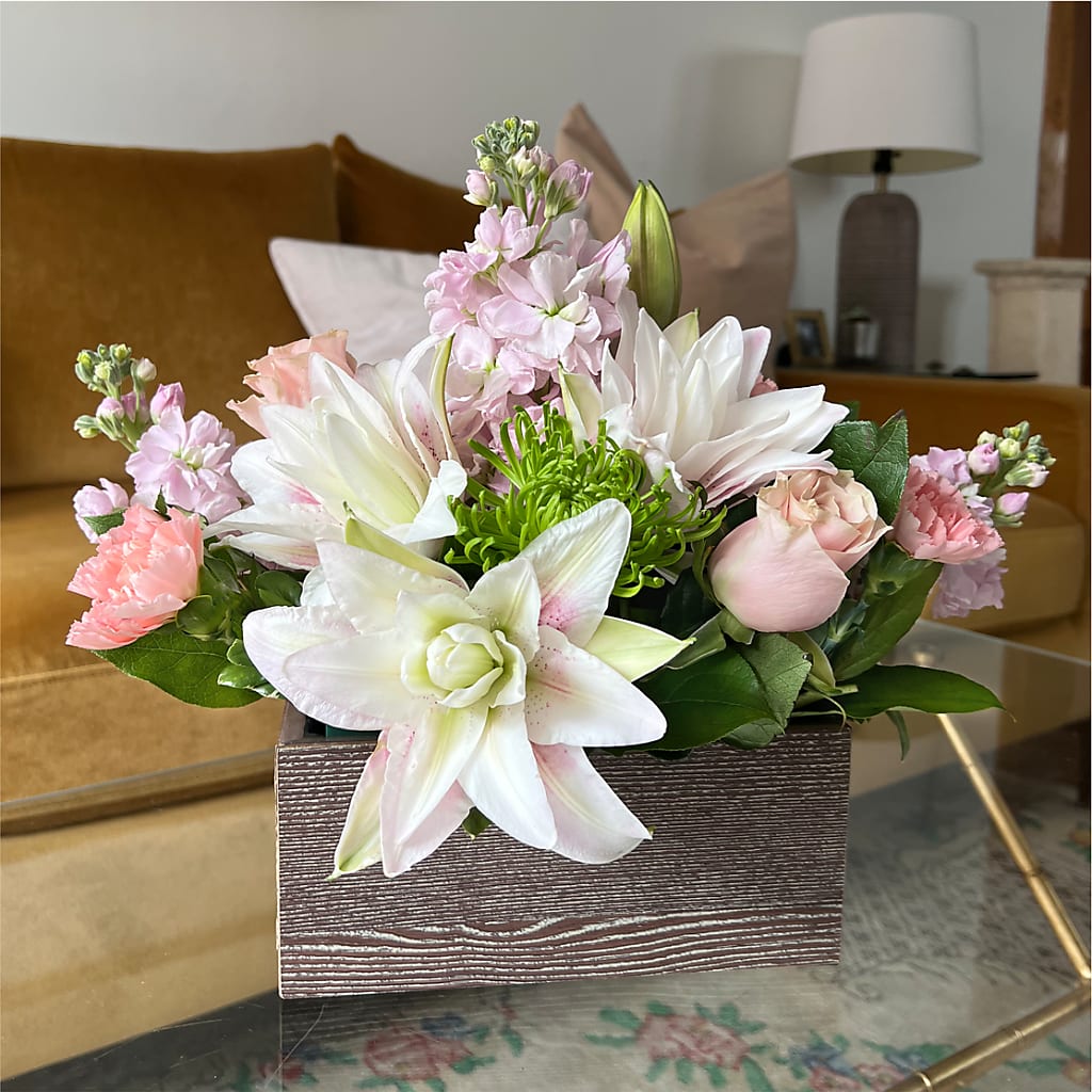 Beautiful Spirit Basket –  Landers Flowers, Savannah MO
