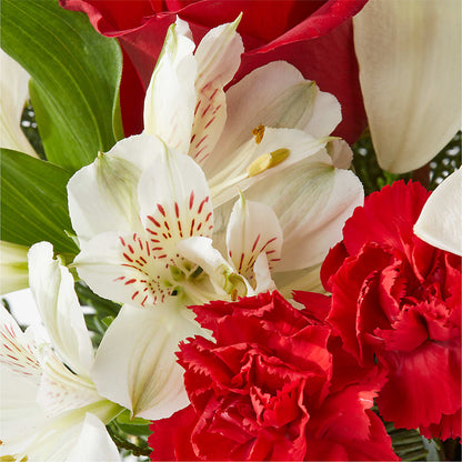 Holiday Season Bouquet –  Landers Flowers, Savannah MO