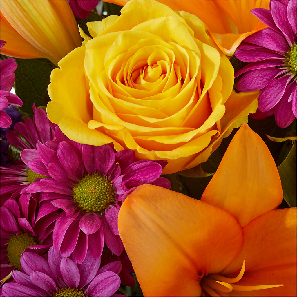 Colorful Visions Bouquet –  Landers Flowers, Savannah MO