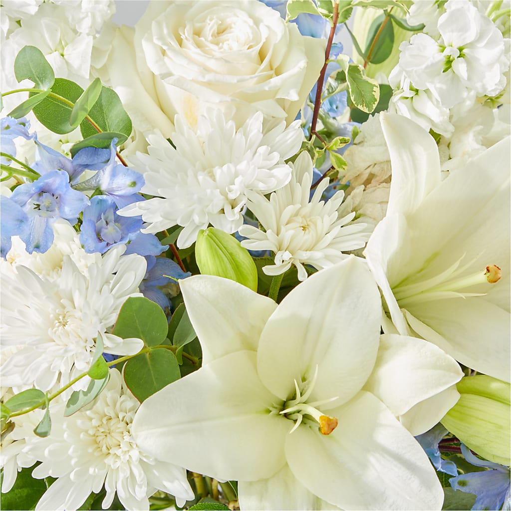 Peace of Mind Bouquet –  Landers Flowers, Savannah MO