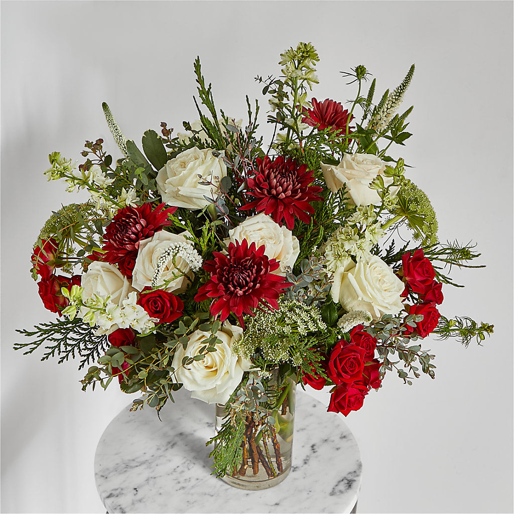 Favorite Traditions Bouquet –  Landers Flowers, Savannah MO