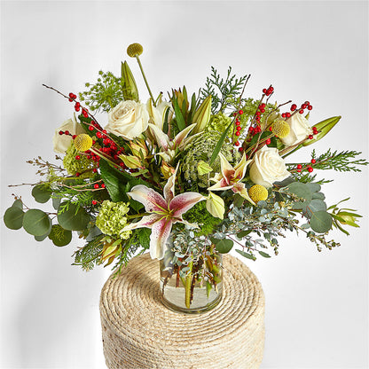 Berry & Bright Bouquet –  Landers Flowers, Savannah MO