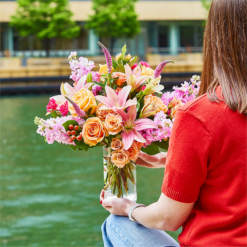 Bisous Bouquet –  Landers Flowers, Savannah MO