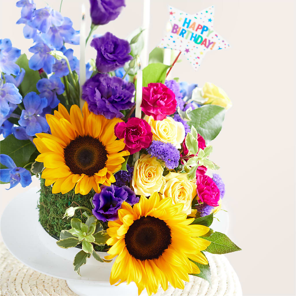 Star of the Day Floral Cake –  Landers Flowers, Savannah MO