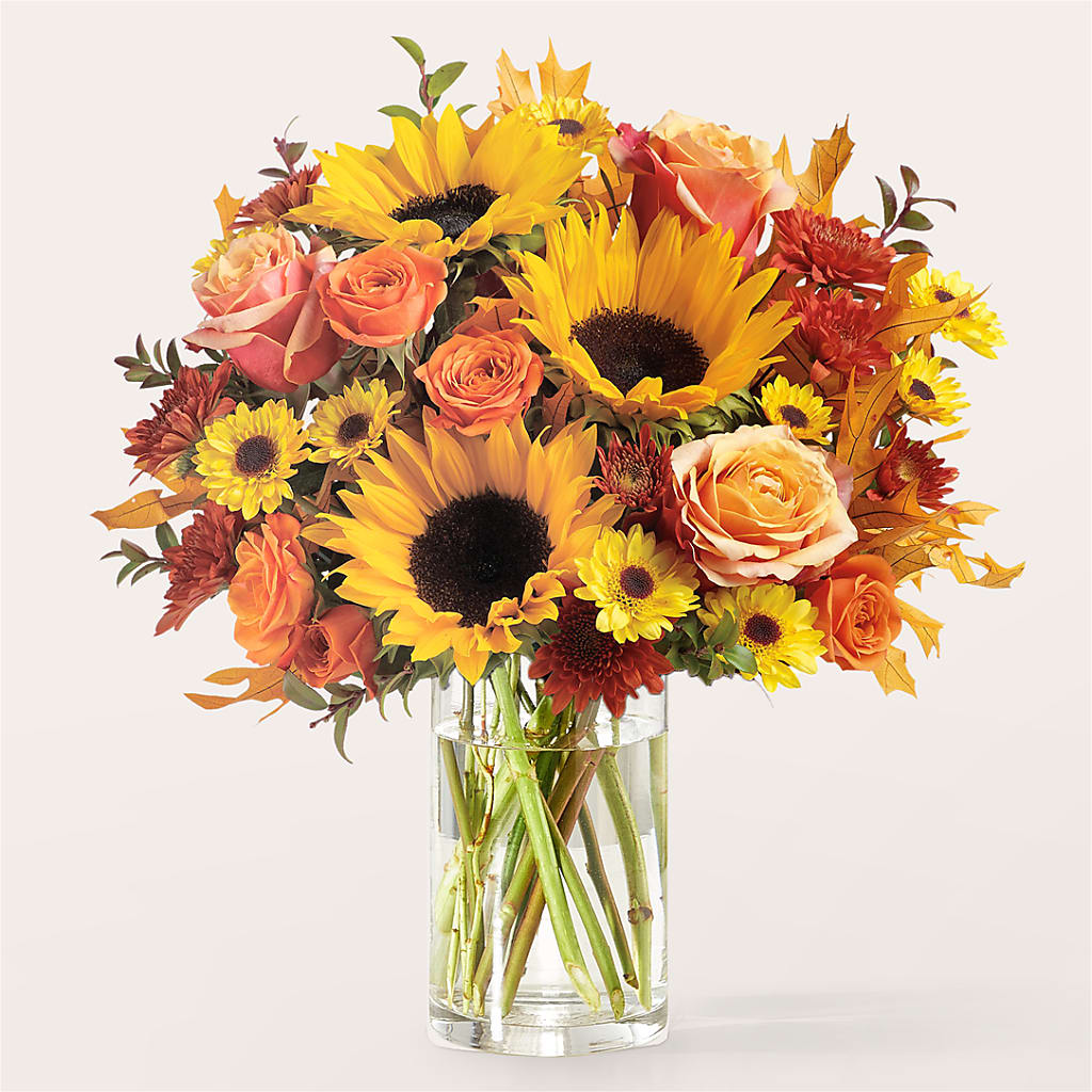 Fluttering Foliage Bouquet –  Landers Flowers, Savannah MO