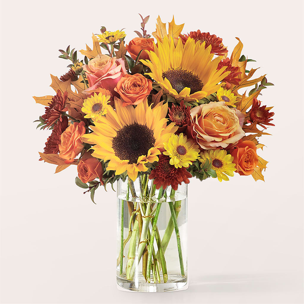 Fluttering Foliage Bouquet –  Landers Flowers, Savannah MO