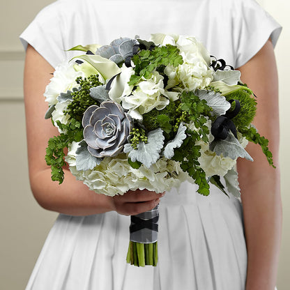 Sweet Innocence Bouquet –  Landers Flowers, Savannah MO